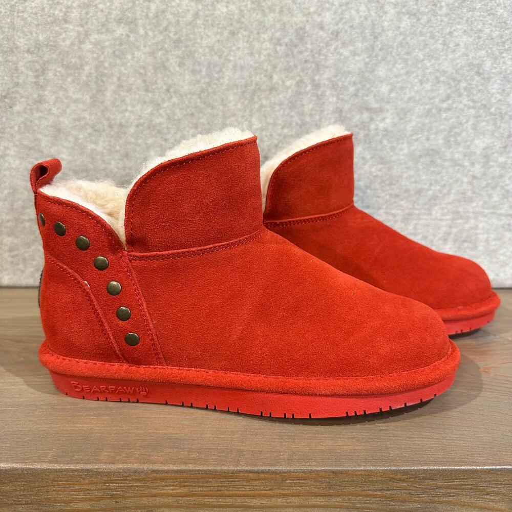 BEARPAW Annabelle Ankle Boots - Suede Studded - Ladies Size 6 - rust